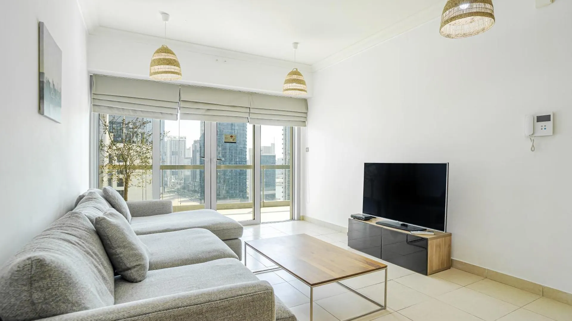 New Arabian - 8 Boulevard Walk Downtown Dubai 2007 Apartment 0*,